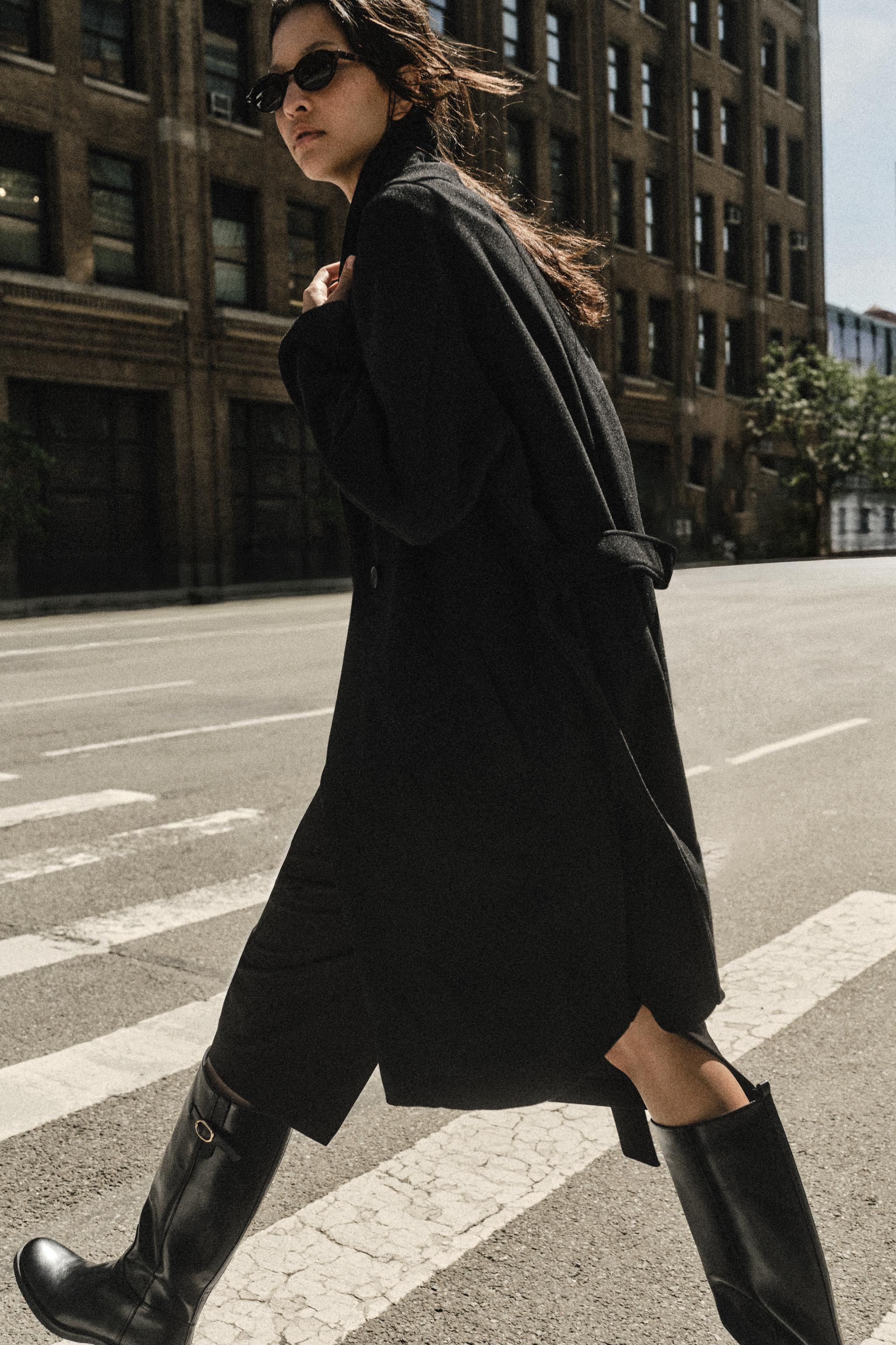 SOFT BELTED COAT